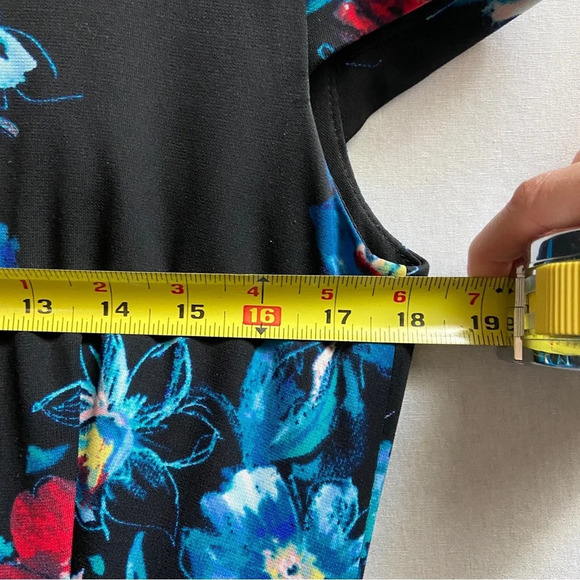 Betsey Johnson Black Floral Midi short sleeve Dress Sz 4 - Picture 14 of 15